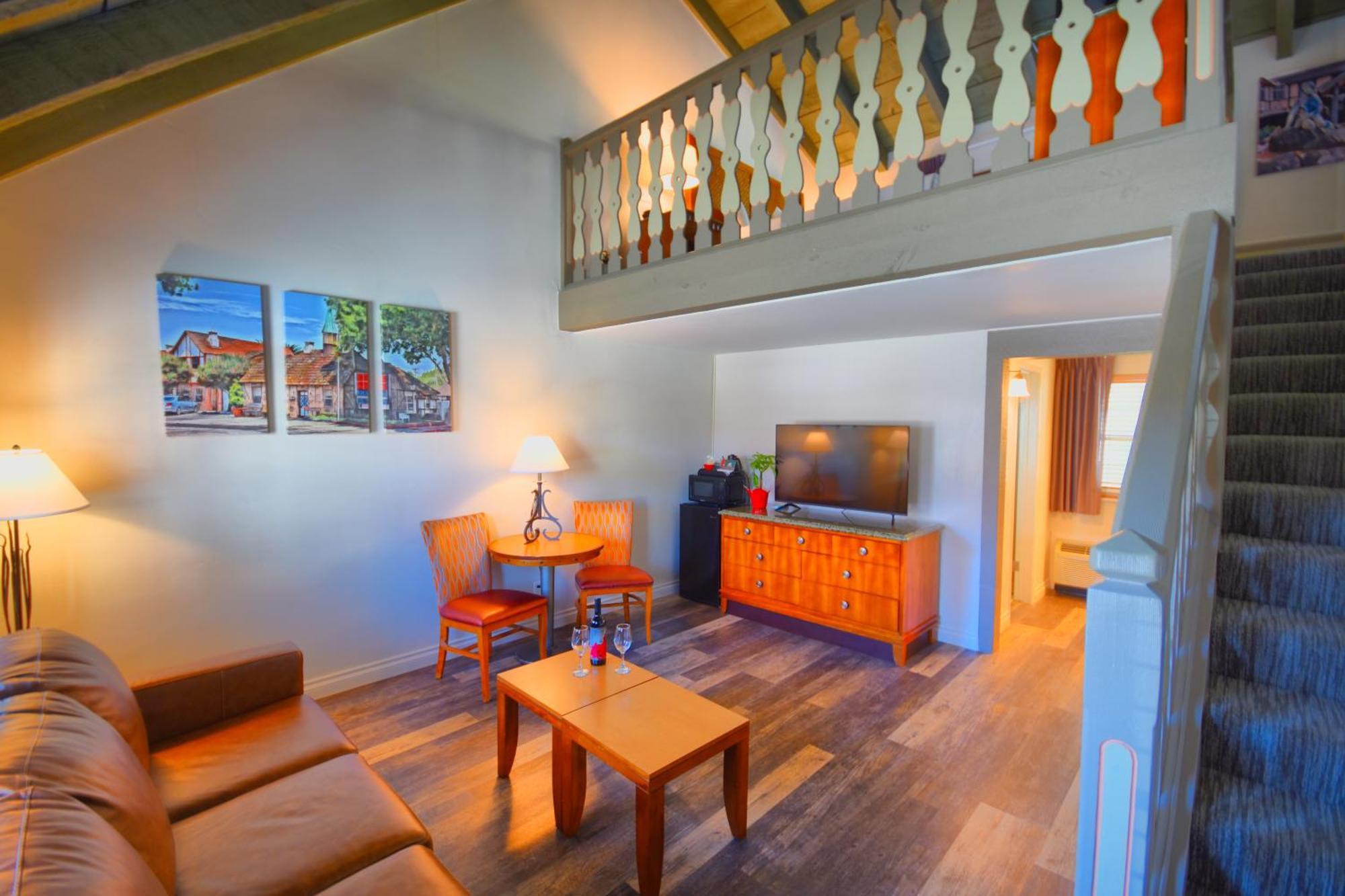 Royal Copenhagen Inn 2*